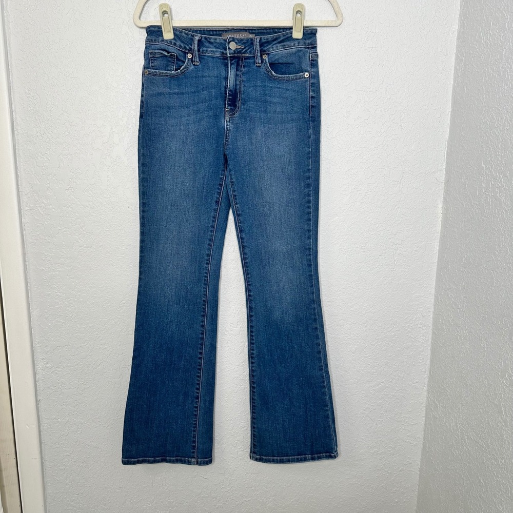 JUSTUSA Womens Jeans Size 28/6 Medium Wash Denim High Rise‎ Flare Leg